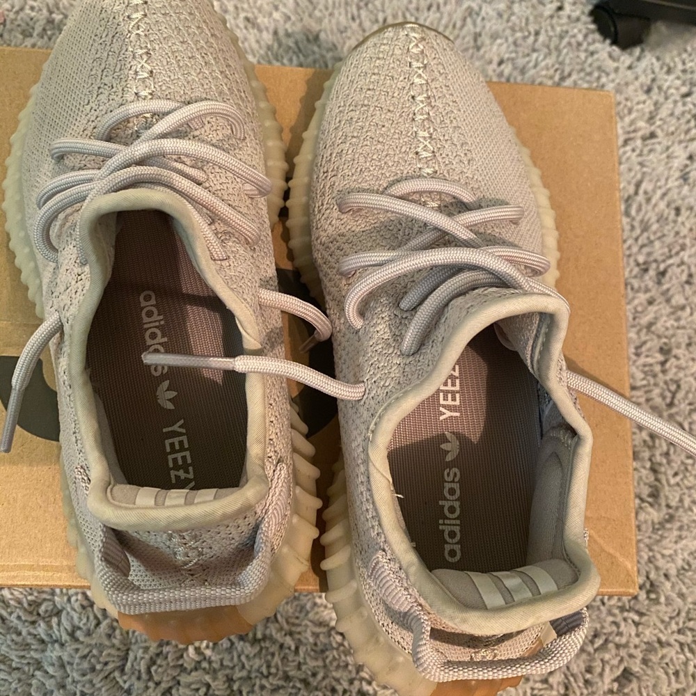 Adidas Yeezy Boost 350 V2 sesame